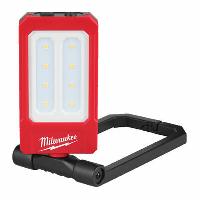 KOMPAKTNÍ OTOČNÉ SVĚTLO MILWAUKEE S USB DOBÍJENÍM