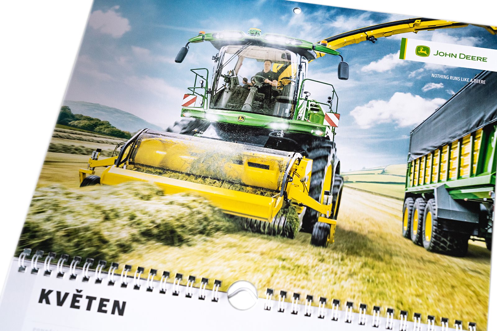 Kalendar-John-Deere-2024-3.jpg