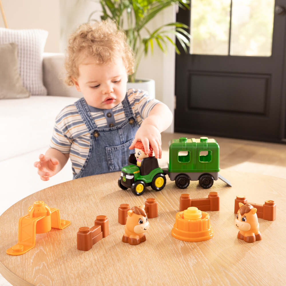 HRACKA-JOHN-DEERE-STACKERS-SET-S-KONIKY_F.jpg