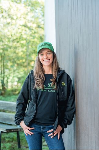 PANSKA-MIKINA-JOHN-DEERE-OPERATOR-HOODIE-CERNA_C.jpg