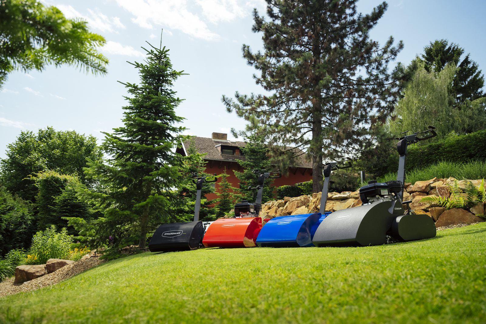 Benzínová vřetenová sekačka Swardman Edwin 2.1